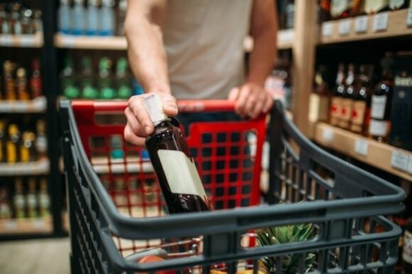 Запрет на продажу алкоголя для лиц младше 21 года